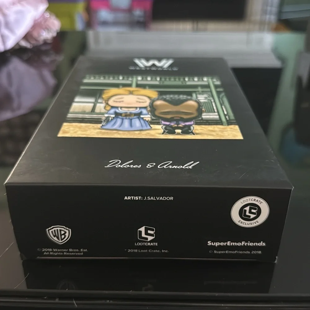 LootCrate Exclusive WestWorld Diorama Artist Series Delores & Arnold NIB
